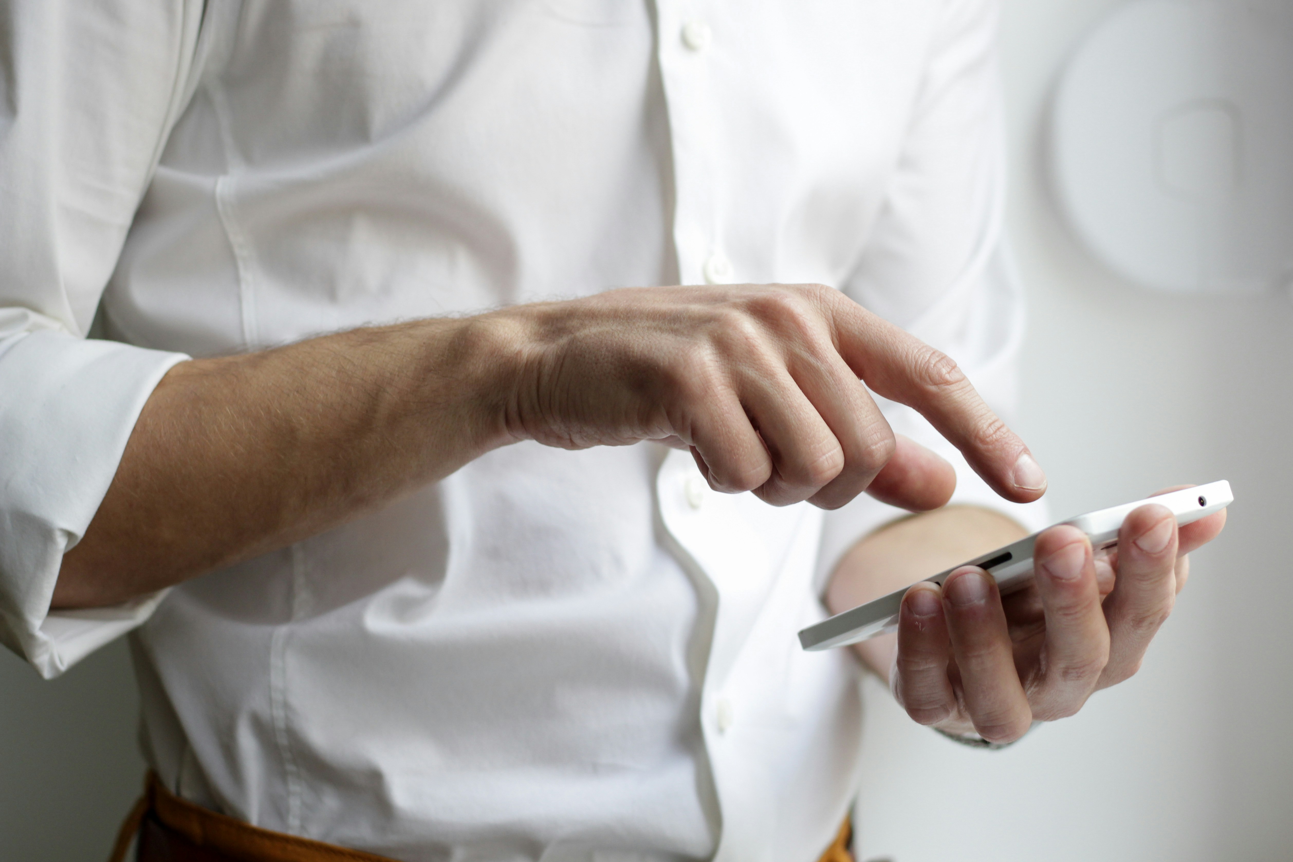 Leverage Digital Tools To Achieve Your Financial Goals